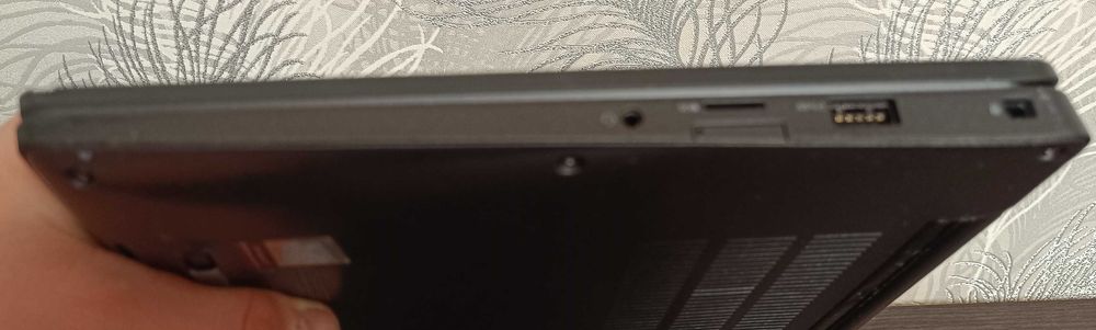 Ноутбук Dell Latitude 7300 i7 8 покоління / 16Гб DDR4/NVMe 256 ГБ