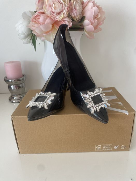 Czółenka transparentne czarne Reserved