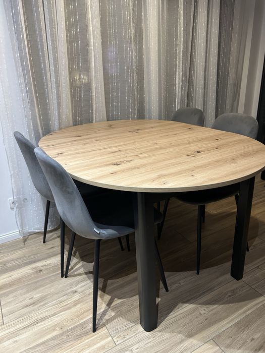 Stół okrągły rozkladany