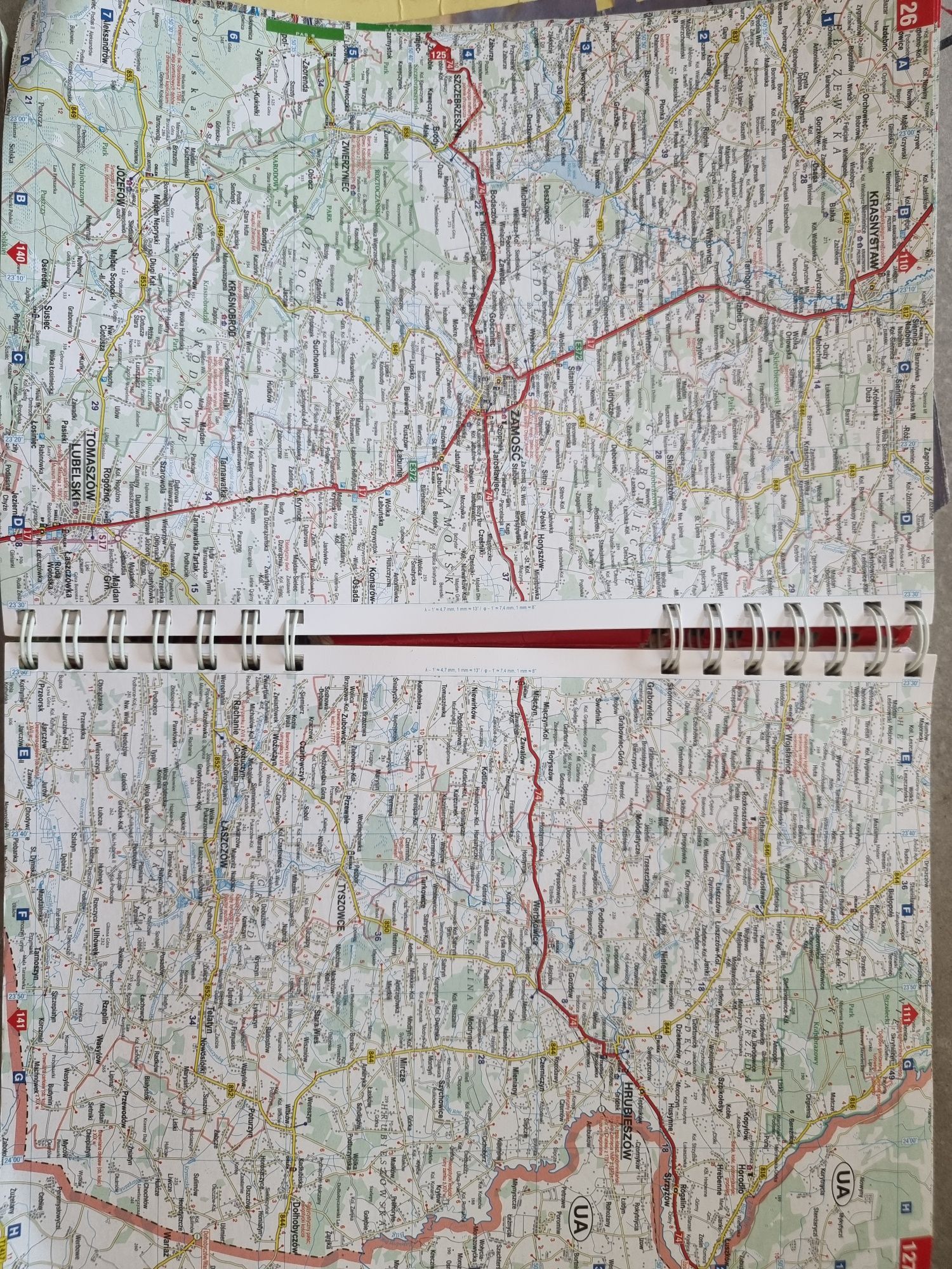 Atlas samochodowy Polska 1:250000 kompas