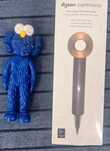 Nowa inteligentna naddźwiękowa suszarka do włosów Dyson HD08