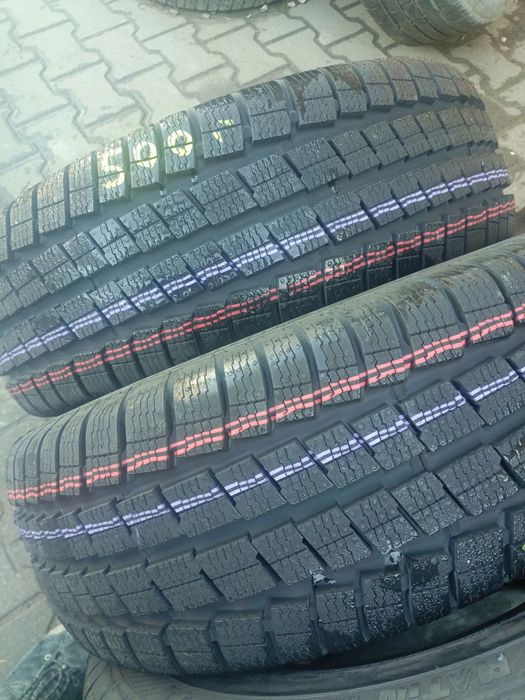 Nowe opony zimowe 235/65/16c Platin gr Continental ( Paxaro)