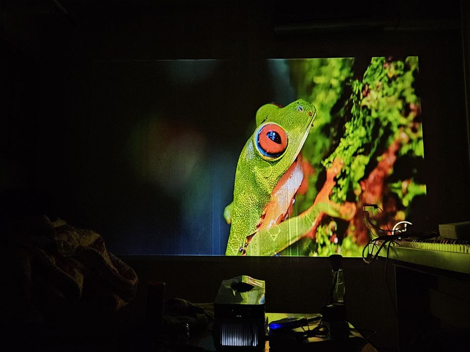 Проектор hy 450 900ansi,Андроід з аеропультом і з голосовим набором