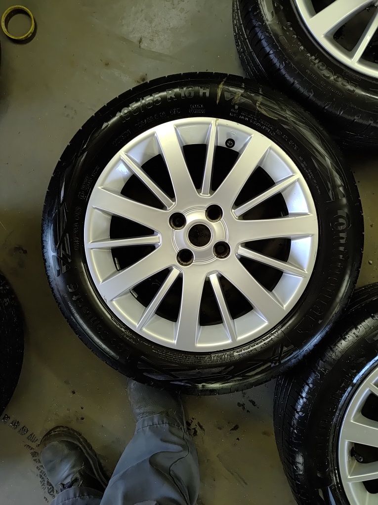 Felgi alufelgi 16 4x100 fiat  punto opel corsa astra