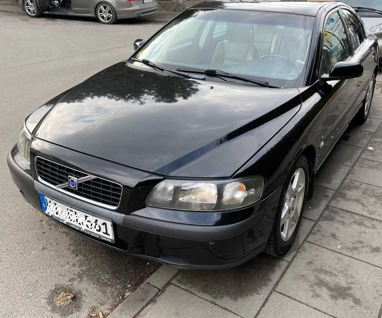 Volvo s60 2.4 Momentum uszkodzony