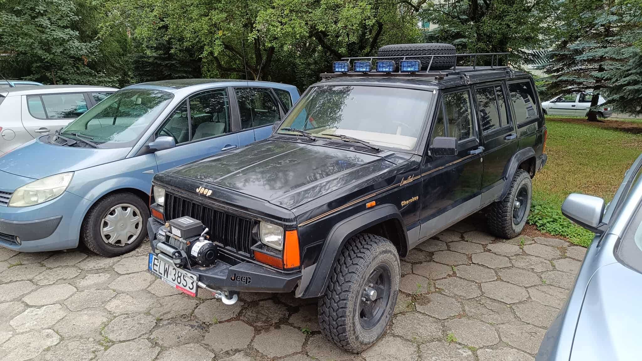 Jeep XJ Cherokee Limited 4.0 Renix