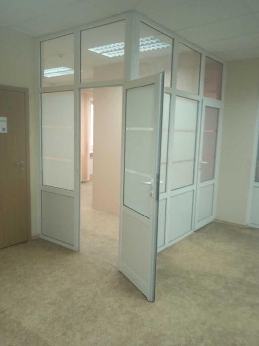 Аренда офис 16м2 и 24м2 за 220грн/м2  рынок ХТЗ пр,Олександрiвський99