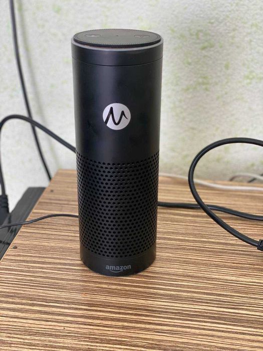 Умная колонка Amazon Alexa Echo Plus Black (Английский язык)