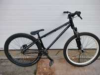 Sprzedam rower dirt Dartmoor Quinnie L