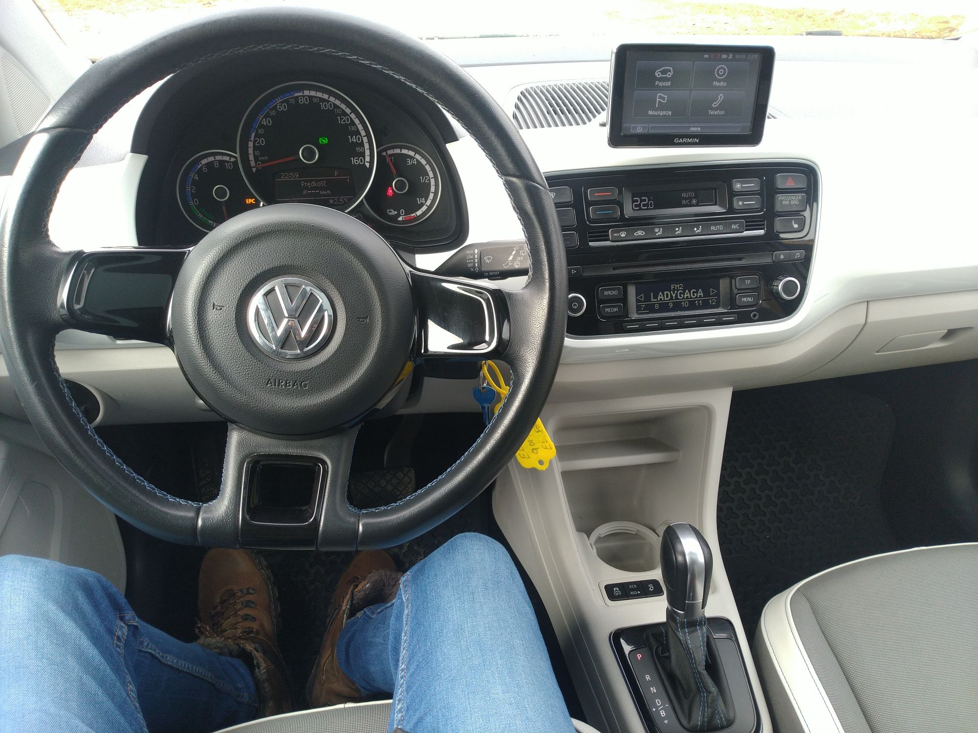 VW e-UP elektryk Zarejestrowany w kraju.