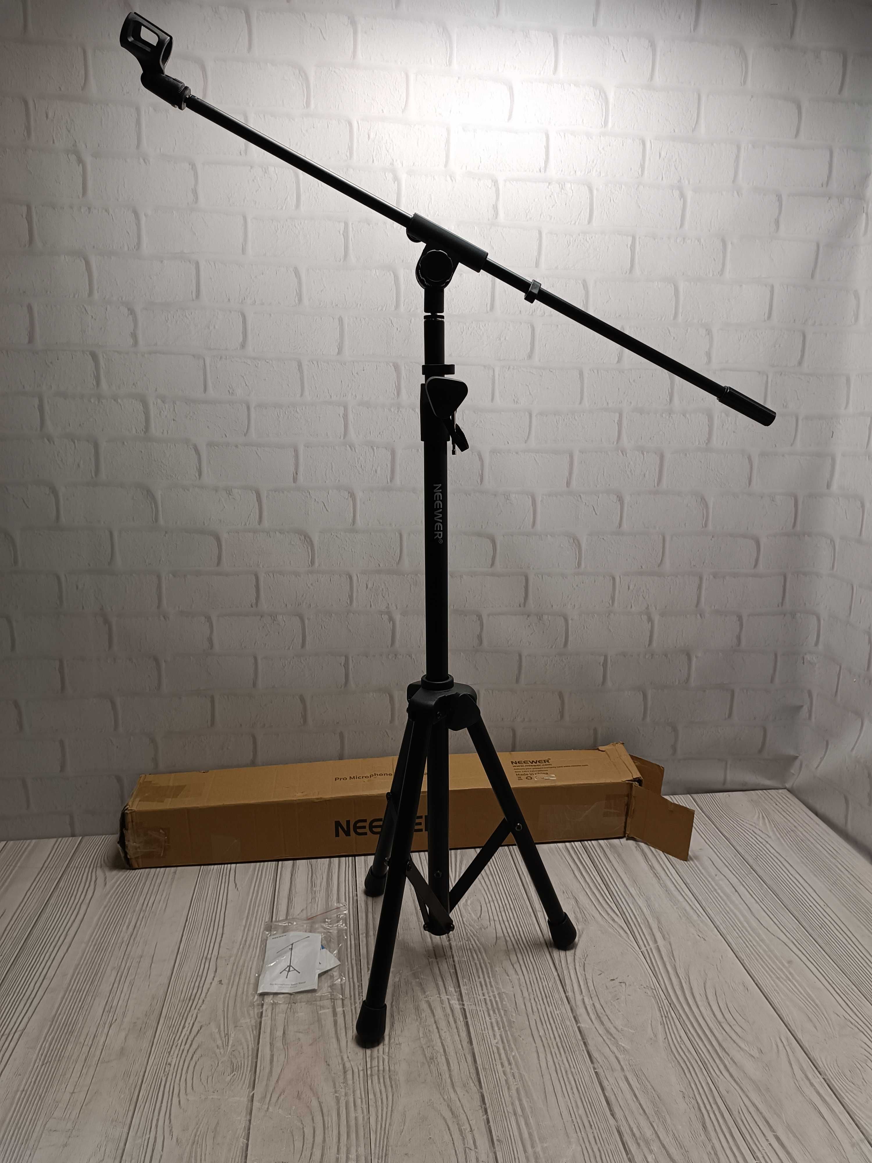 Штатив-тринога, тримач для мікрофону Neewer pro microphone  boom stand