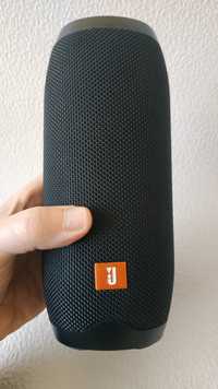 Портативна Bluetooth колонка JBL