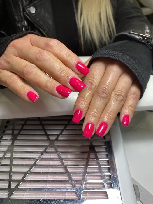 hybrydowy manicure Paznokcie hybrydowe/zelowe