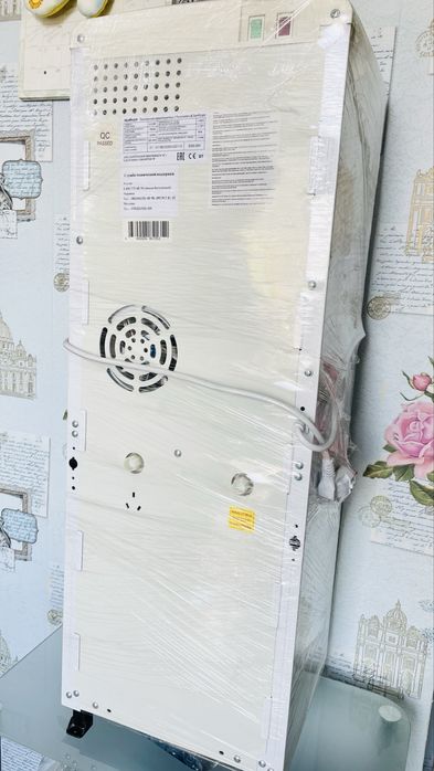 Кулер для води HotFrost V118E