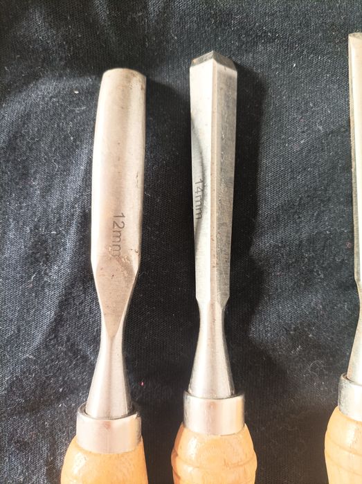 Zestaw dłuta  sprzedam