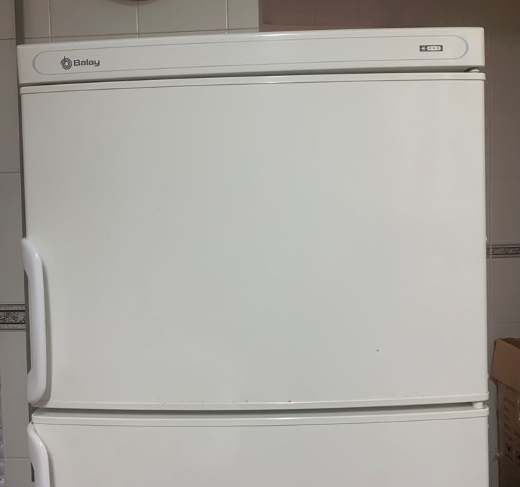 Frigorífico  como novo