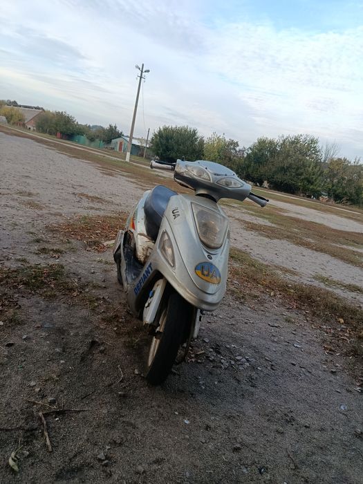 Мопед defiant arteko