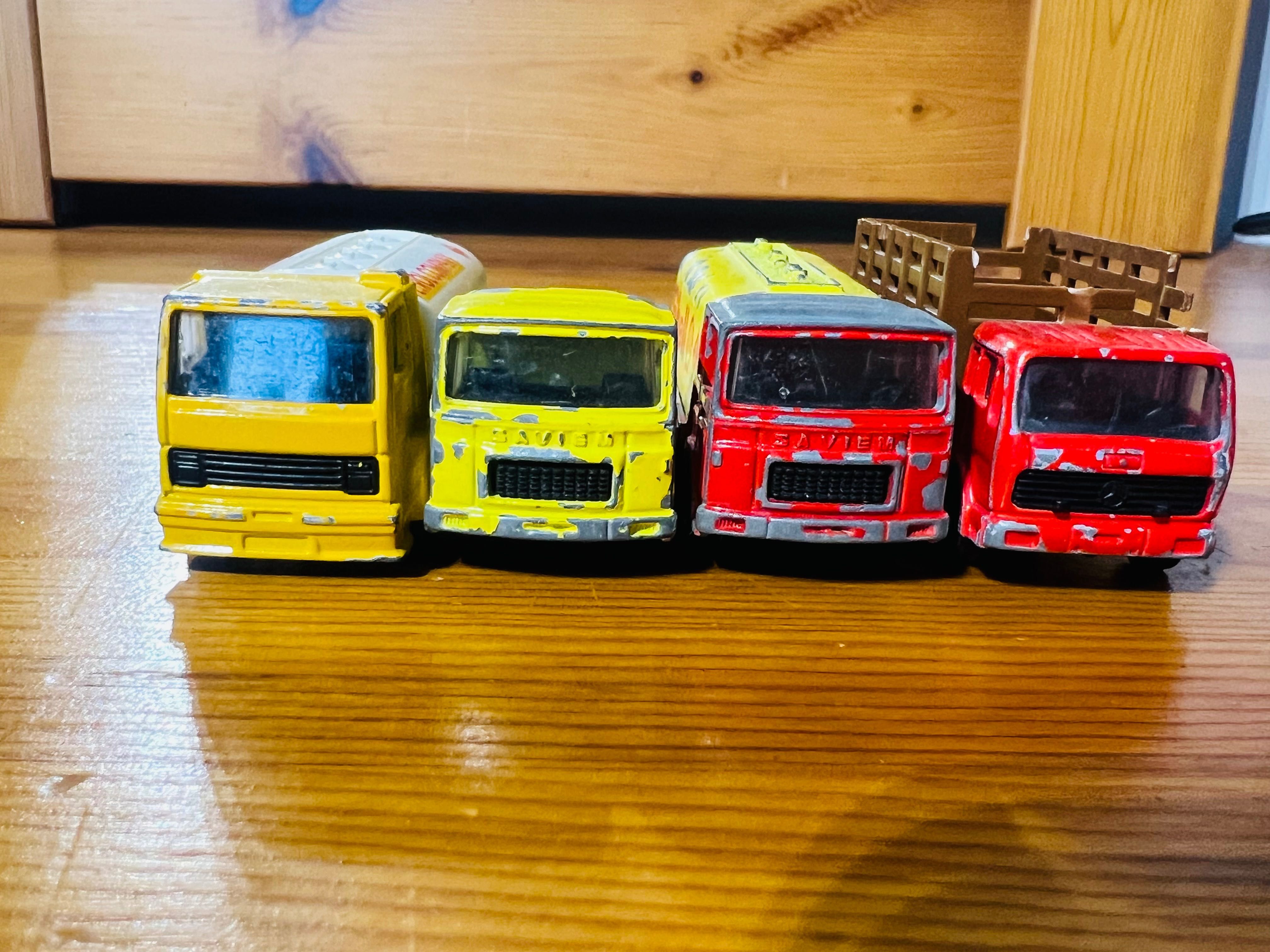 MAJORETTE modele ciężarówek Mercedes Ford Saviem Cysterna Shell FRANCE