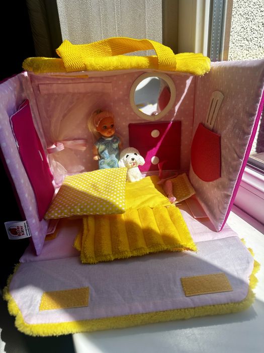 Текстильний будиночок для ляльки Roter Kafer, 24.7*3*25 см