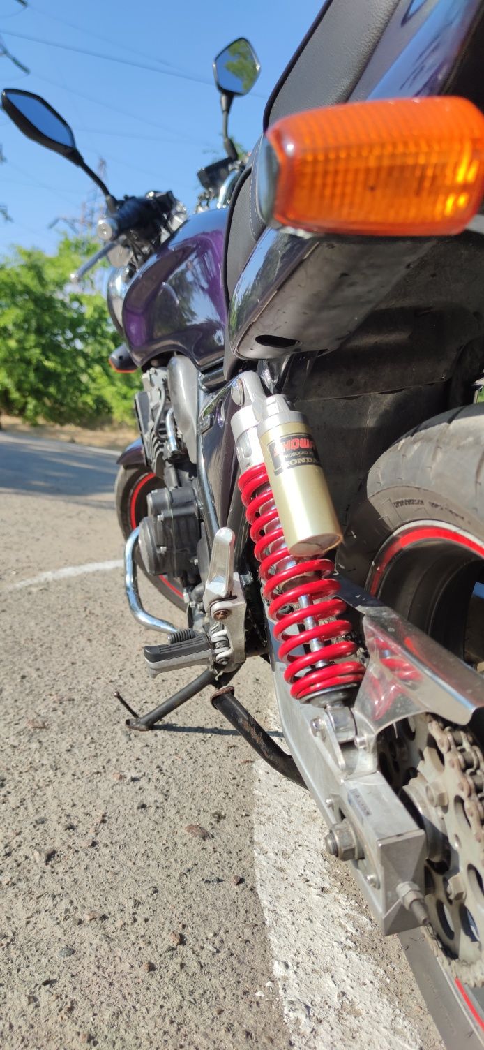 Продаю Honda CB400 — Отличное состояние, 399 см³