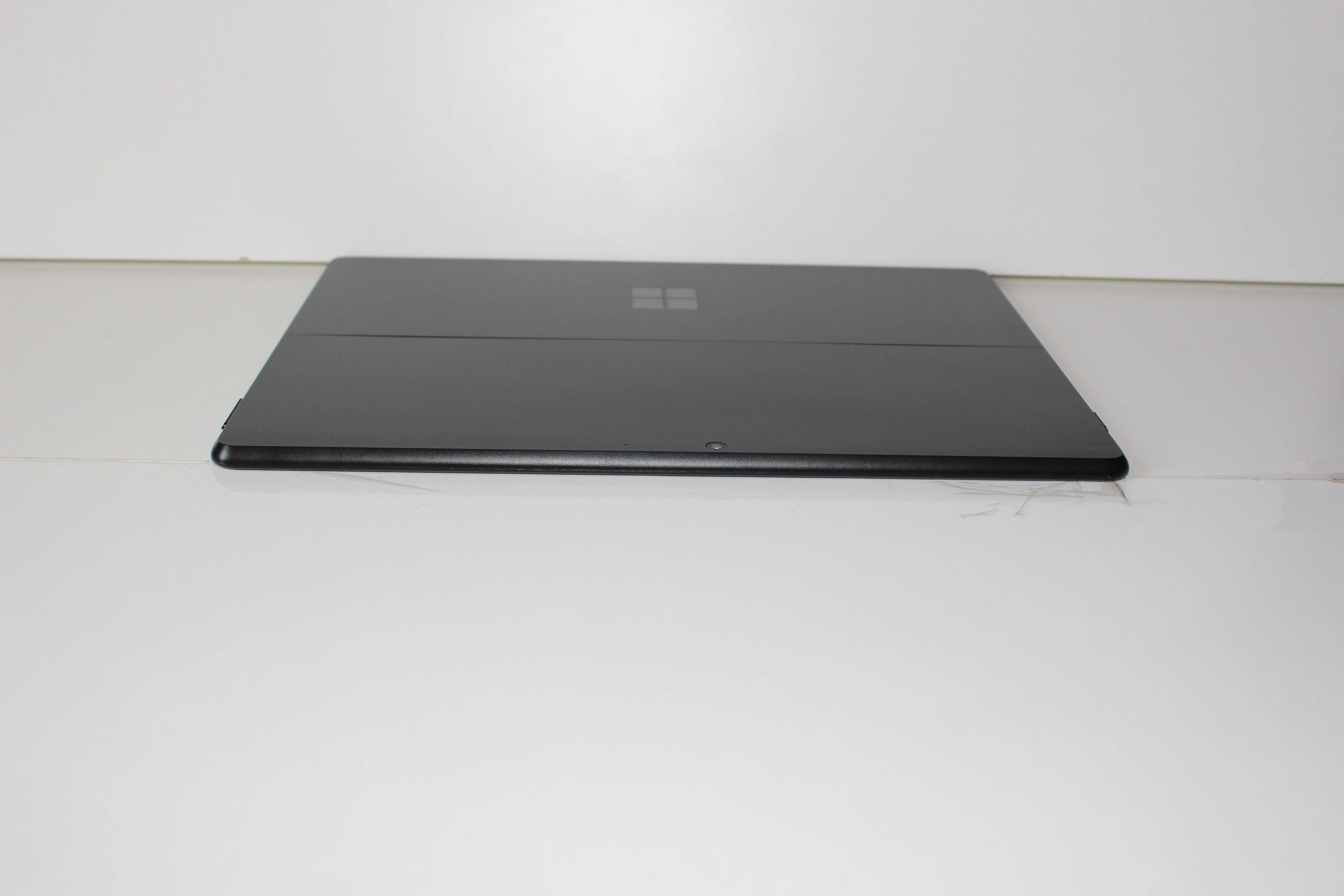 Microsoft Surface Pro X SQ1/ 13" 2880x1920 + LTE. 8/128/256/512GB/1Tb