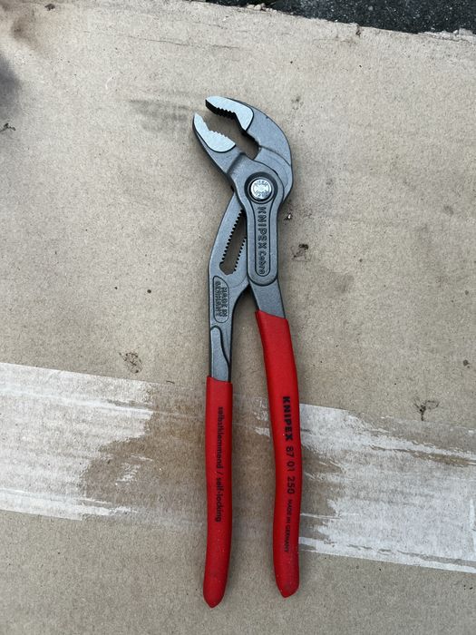 Narzedzia Knipex, wybijaki, srubkrety, grzechotka z nasadkami wera