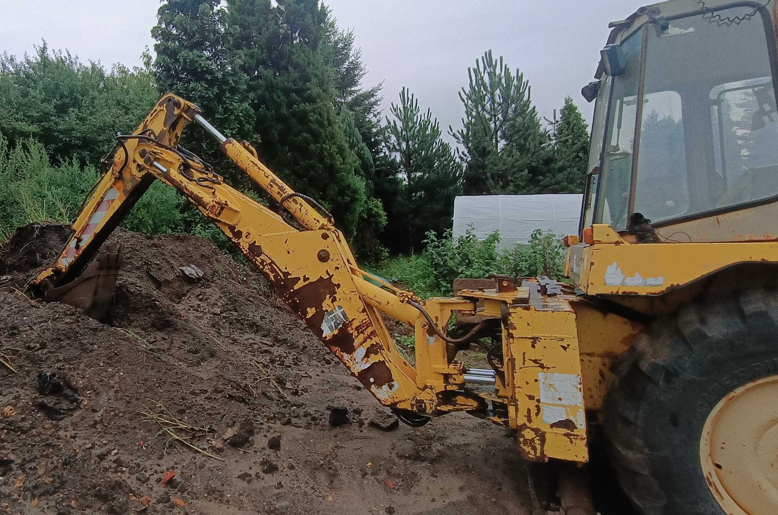 Koparko ładowarka FAI komatsu 90d