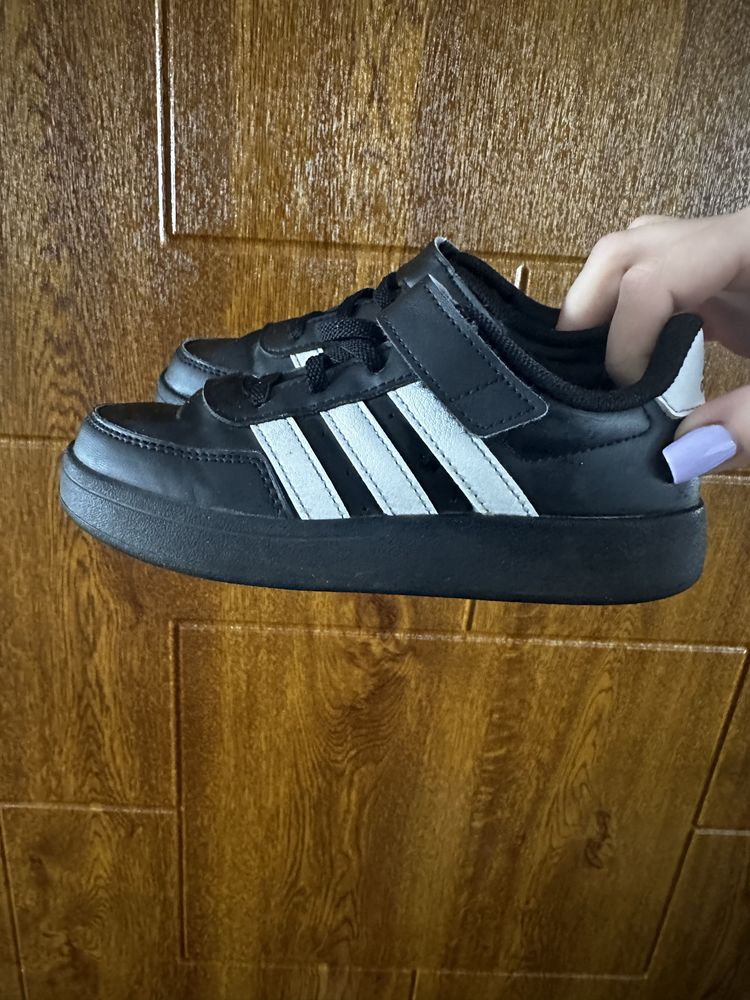 Buty adidas rozm.28