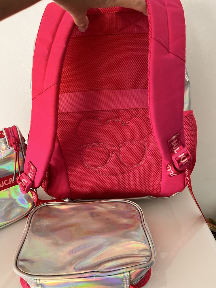 Mochila , lancheira e estojo Luluca