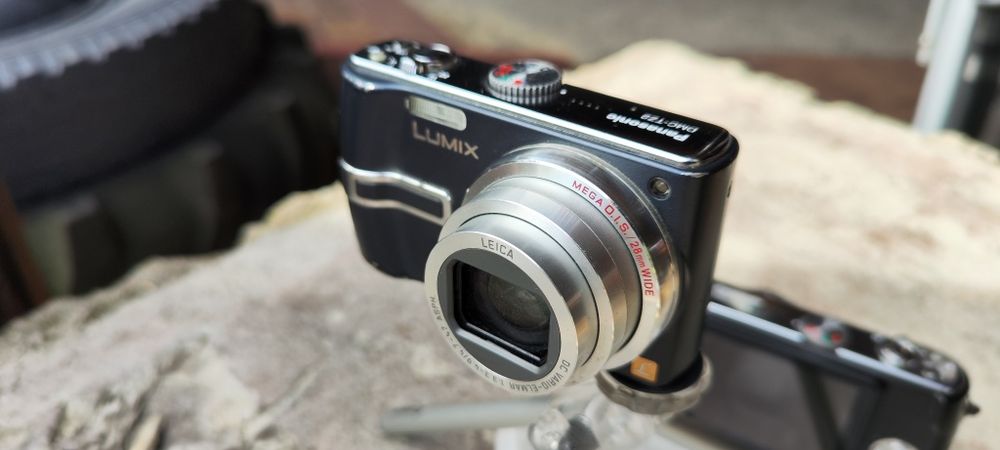 Panasonic Lumix DMC TZ3 TZ2