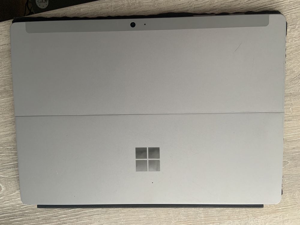 Планшет Microsoft Surface 3 4/128