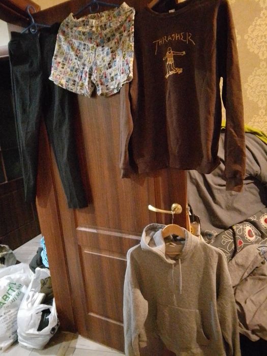 Продам речі для дівчаток