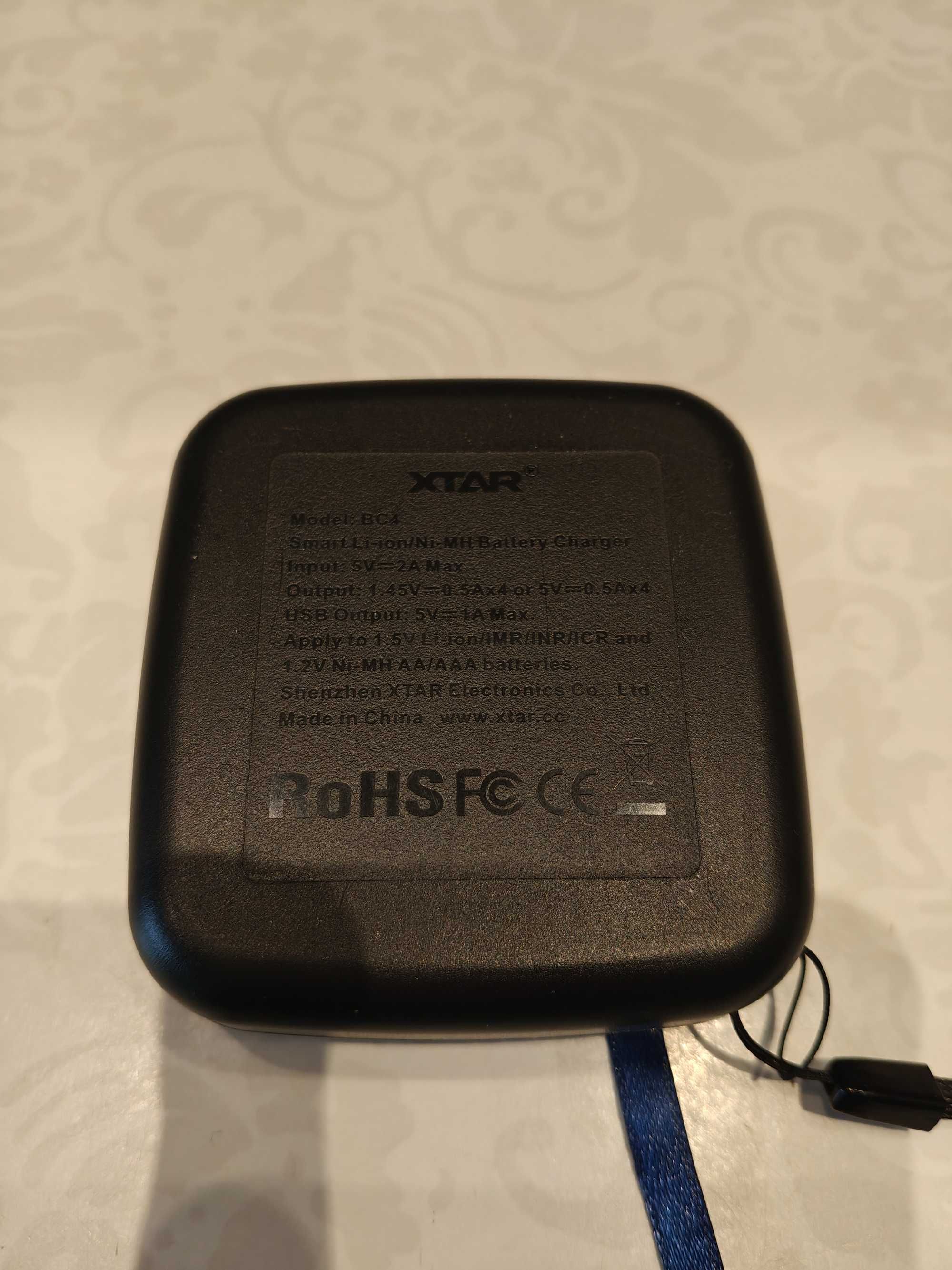 Ładowarka XTAR BC4, AA, AAA, 1.5V li-ion, 1.2 Ni-MH