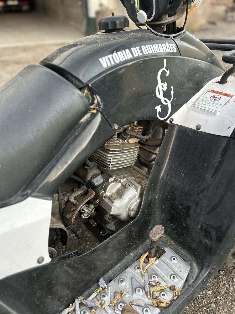 Kymco mxu 150 moto 4