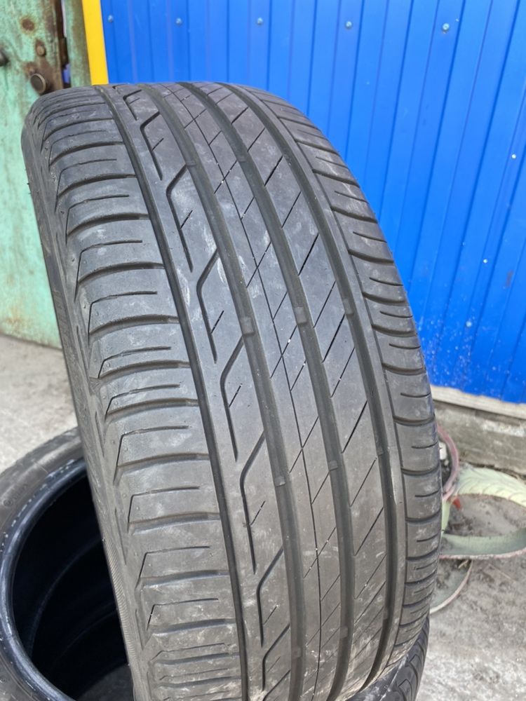 летняя резина шины 225/45 R17 Bridgestone 6,3мм 2015год
