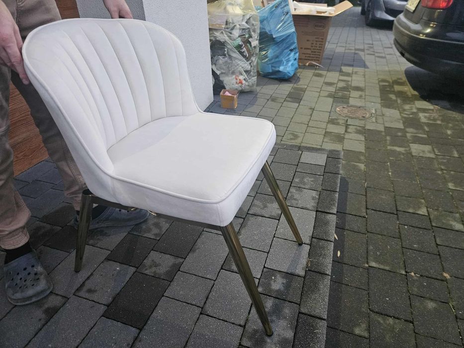 Zestaw dwóch krzeseł do jadalni, kuchni