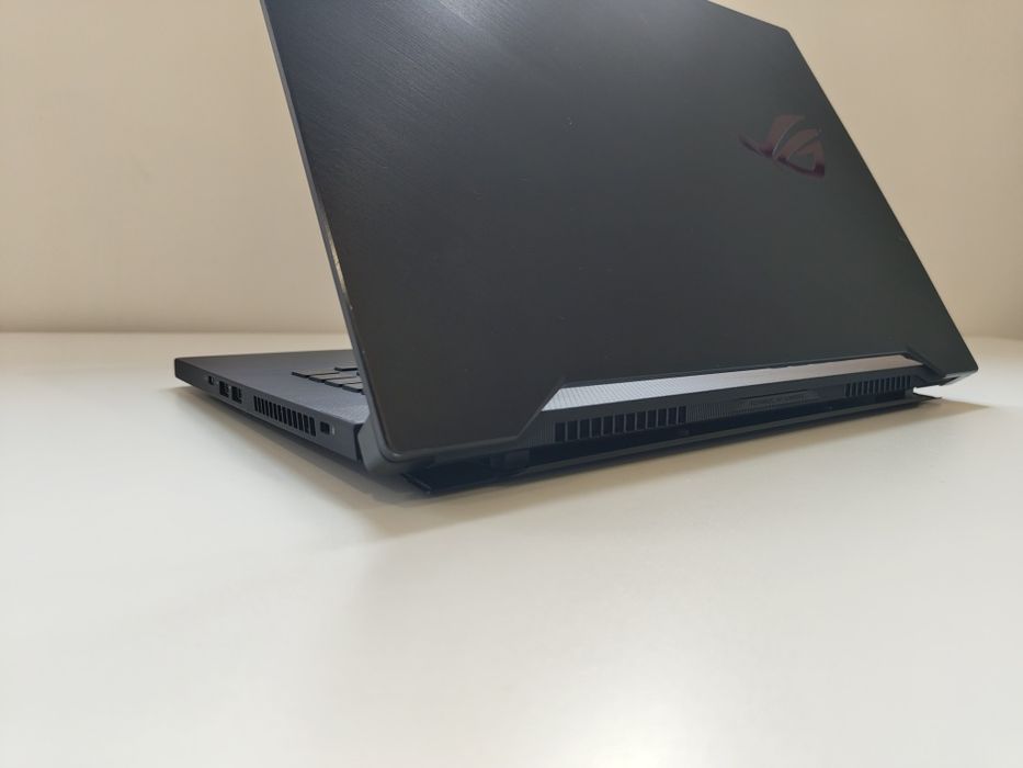 ASUS ROG Zephyrus S GX502 i7/16/512