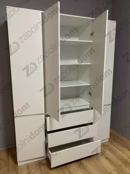 Распашной шкаф без ручек, шкаф с дверями в Спальню, Прихожую, Коридор