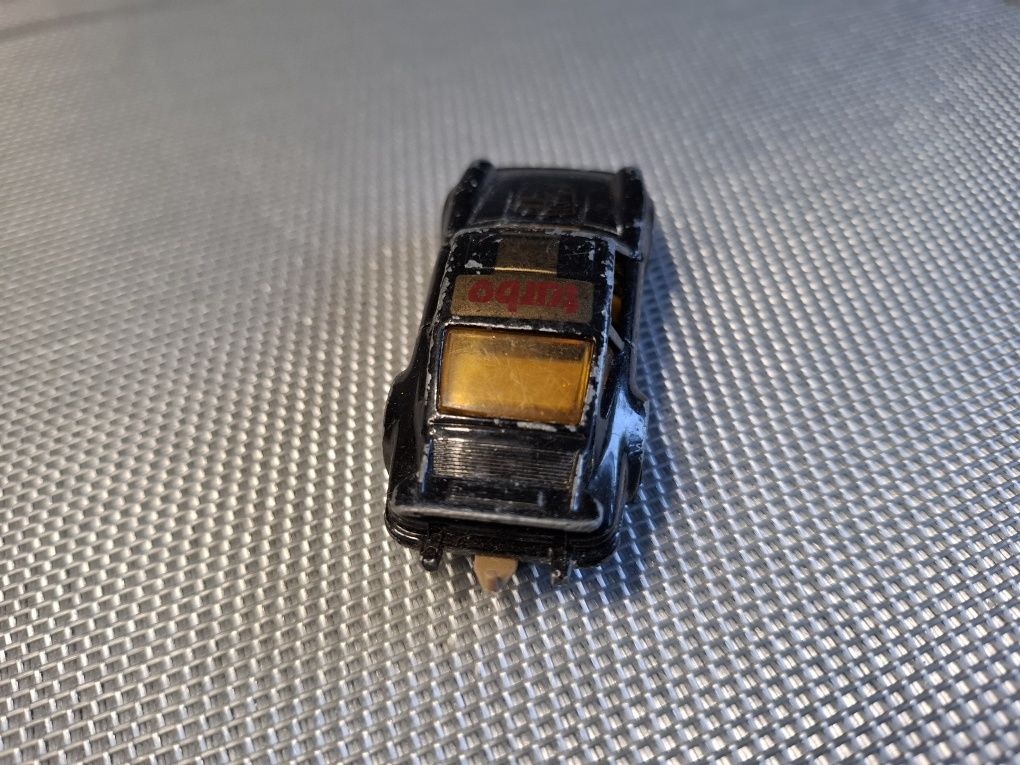 Matchbox Porsche turbo model samochodu