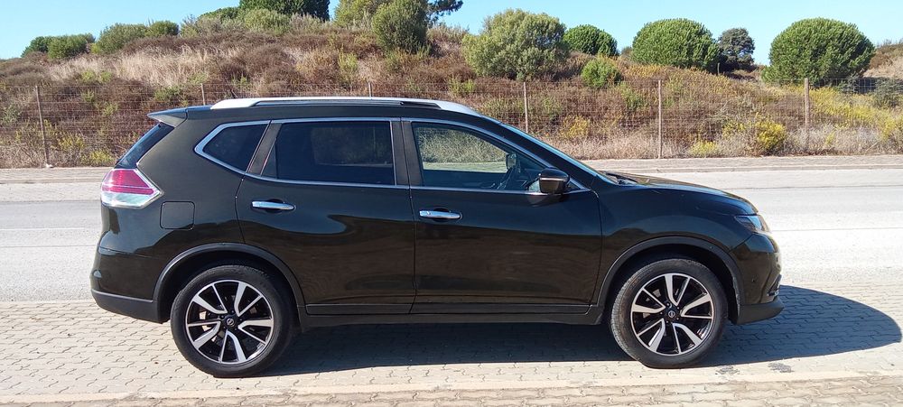 Nissan xtrail carro familiar