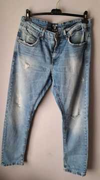 Męskie spodnie jeansy