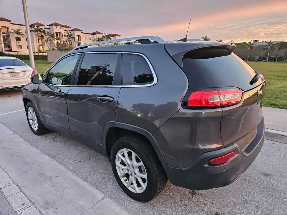 2016 Jeep Cherokee