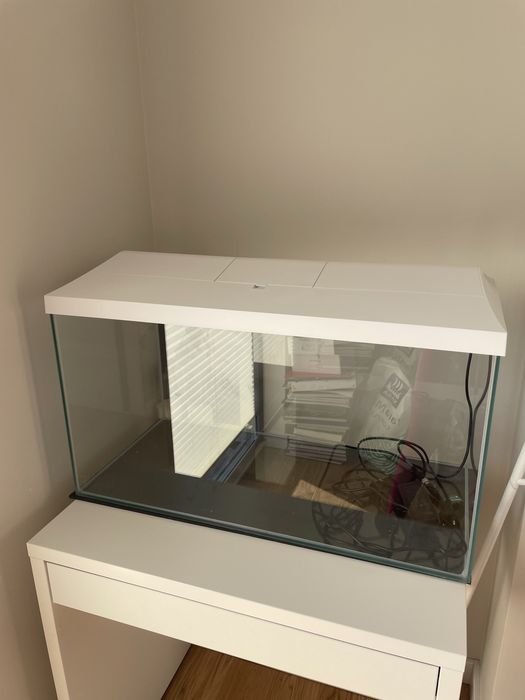 Akwarium z lampką Aquael 105 litrów