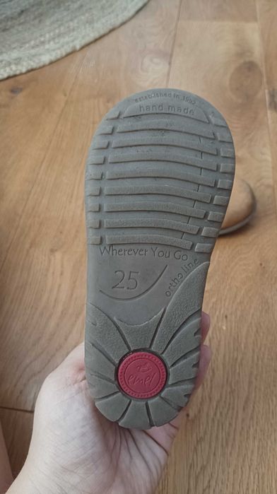 Jesienne buty skórzane Emel rozmiar 25