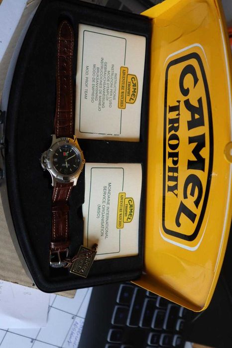 Camel trophy  watche Team Professional