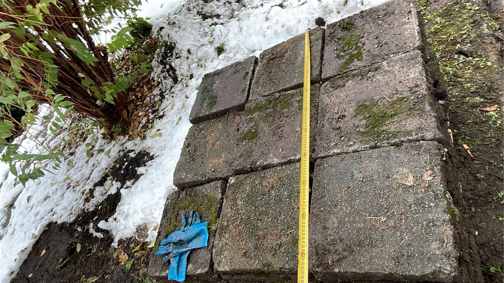 Płytki chodnikowe z demontażu