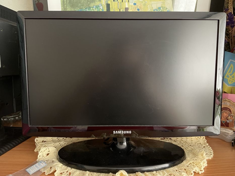 Телевизор samsung