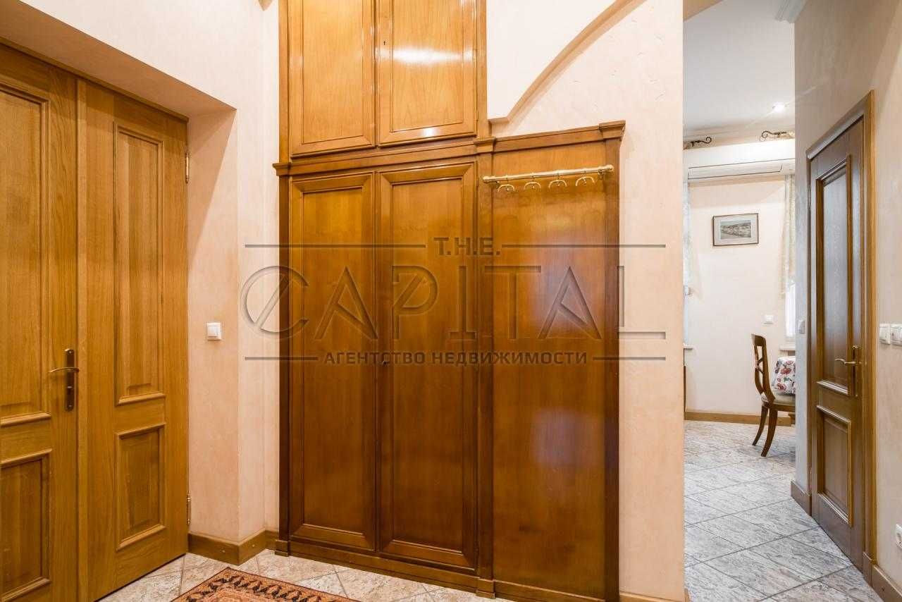 2-кім. квартира в урядовому кварталі, вул. Банкова, 1/10, 72 м² Липки