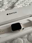 Б/У смарт-годинник Apple Watch SE 2 44mm Starlight Aluminum Case
