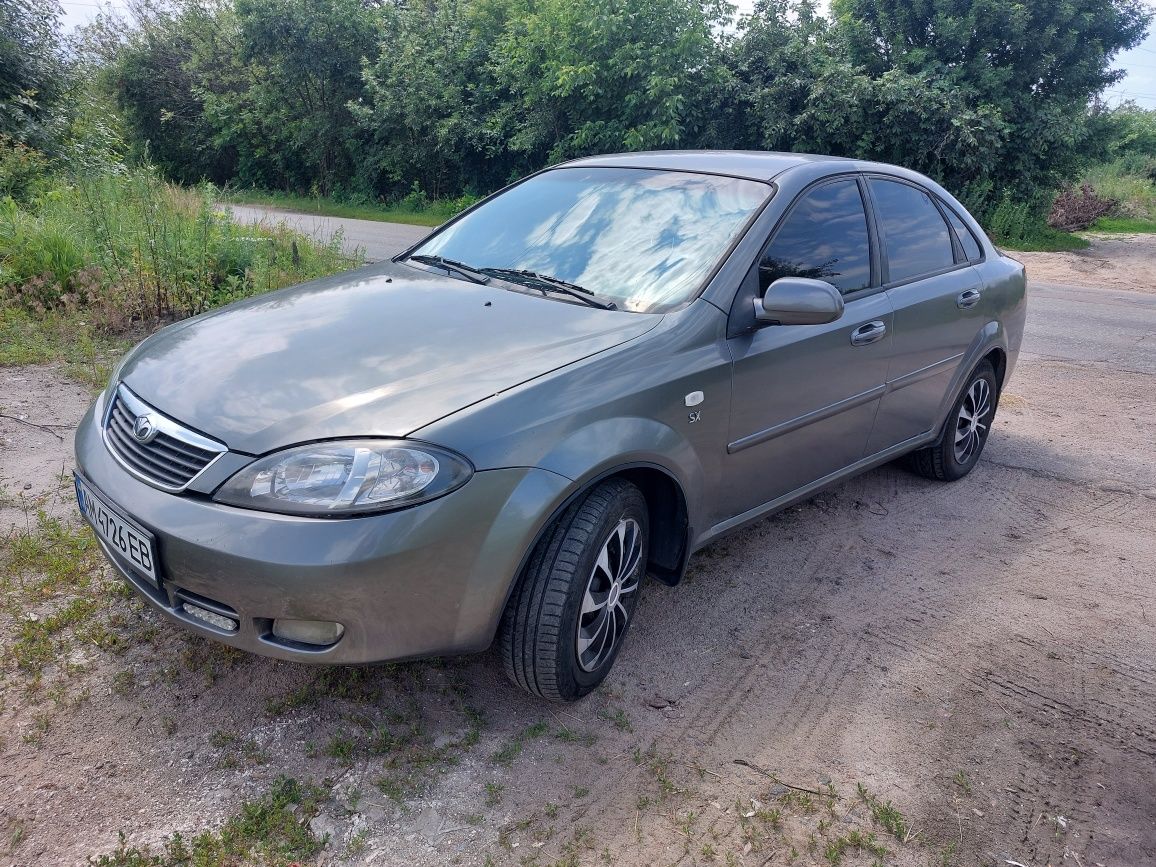 Продам Daewoo Gentra 1.5
